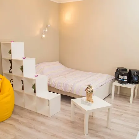 24/7 Self Check In - Center - Free Parking Apartment *
